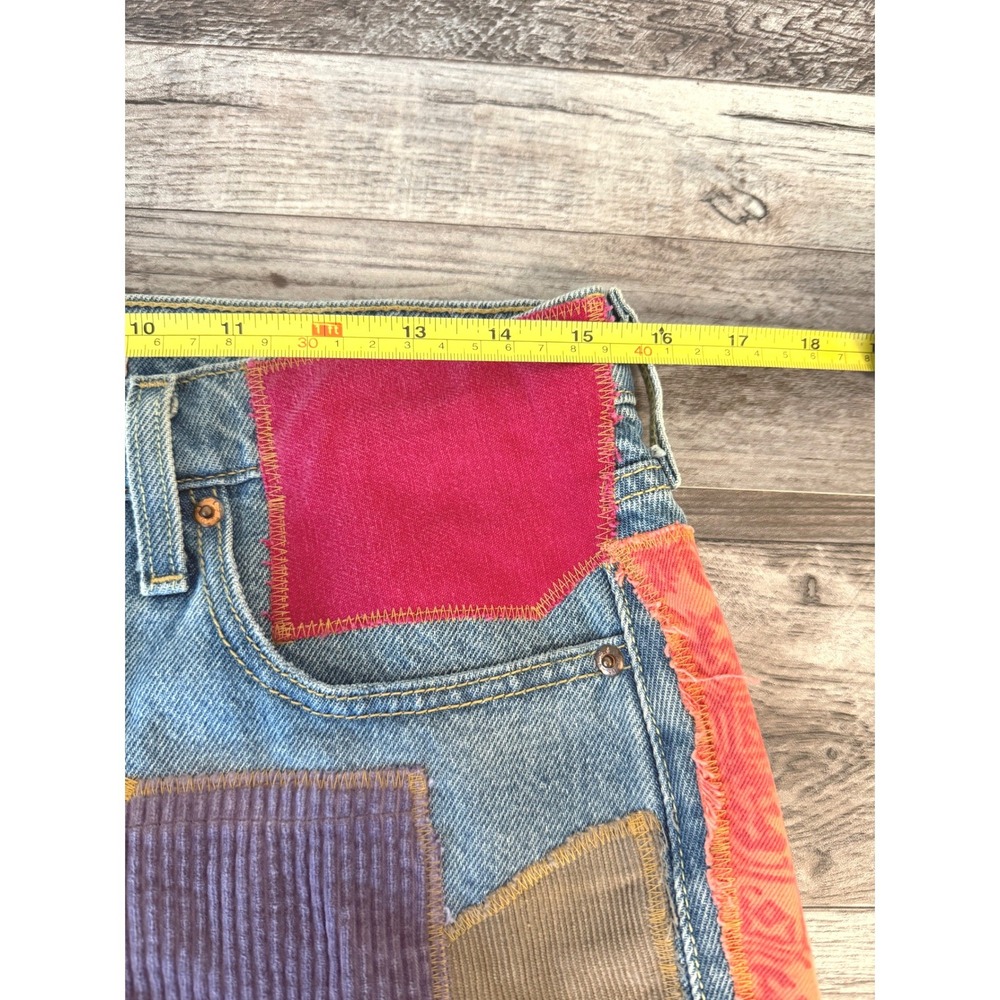 Levi's Patchwork Boho Festival Skirt Reworked Upcycled Denim Sz 29 Concert Rodeo - Picture 3 of 8